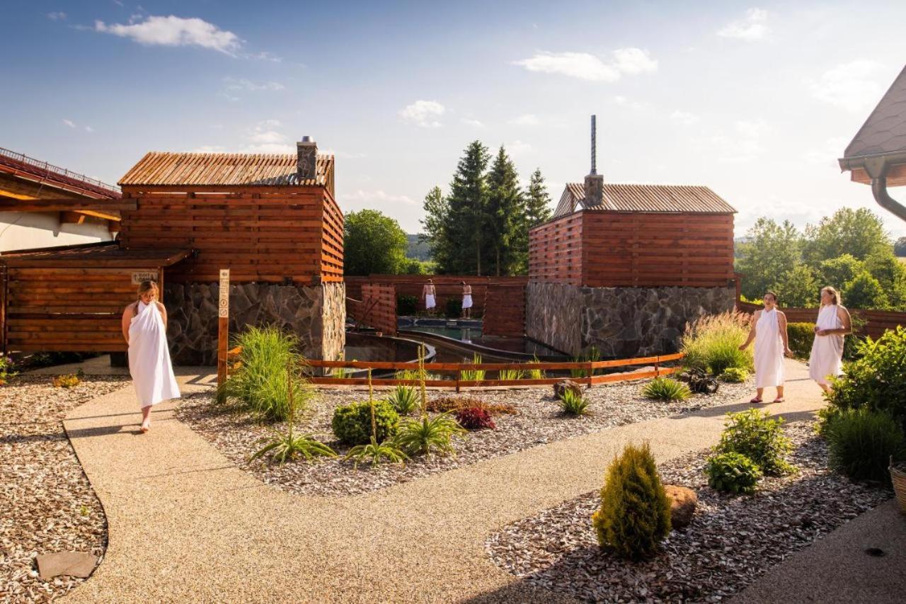 Wellness & Spa Lipno - Frymburk C410 Экстерьер фото